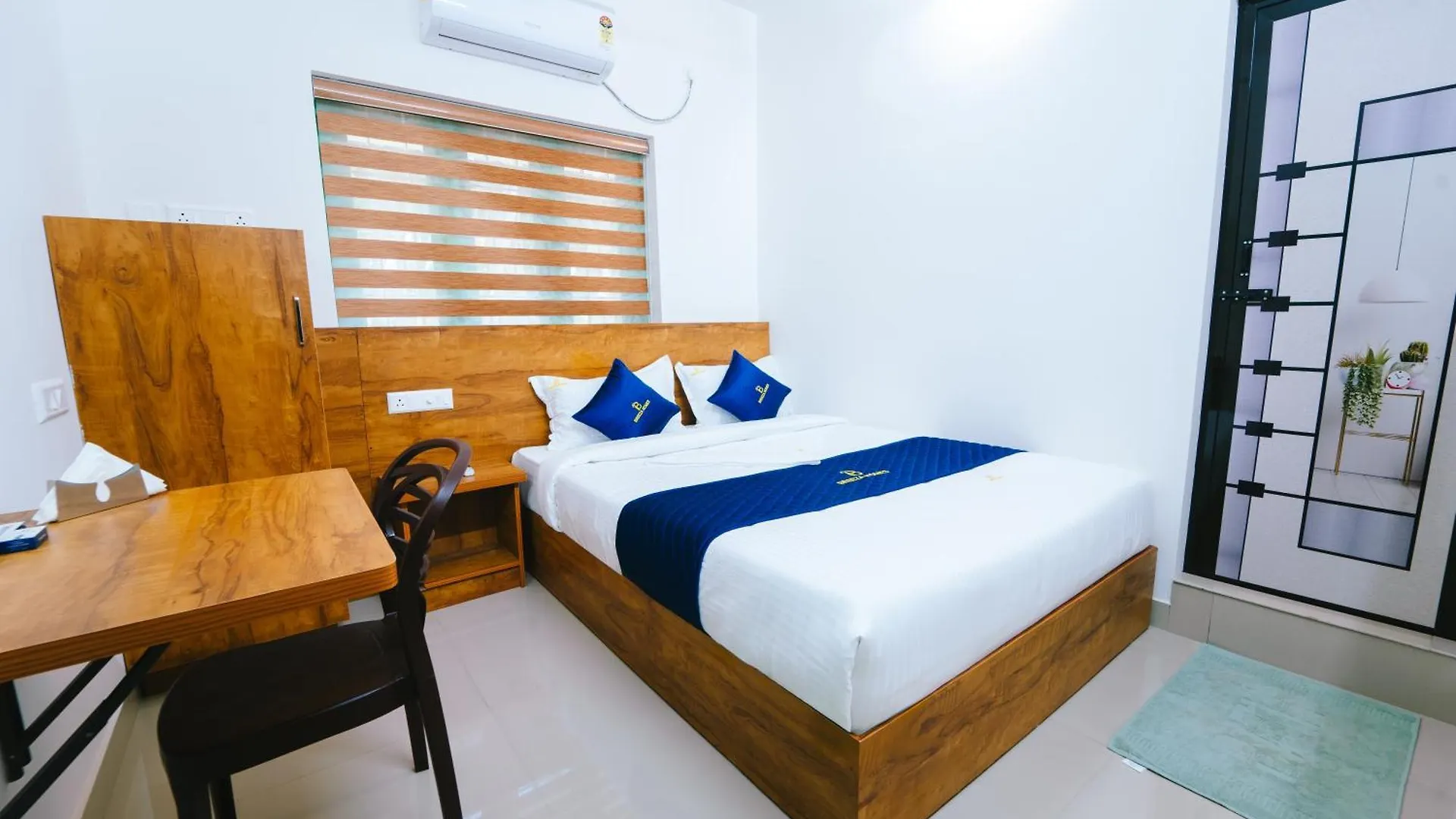Fogadó Breeza Homes, Technopark, Trivandrum Kazhakuttam