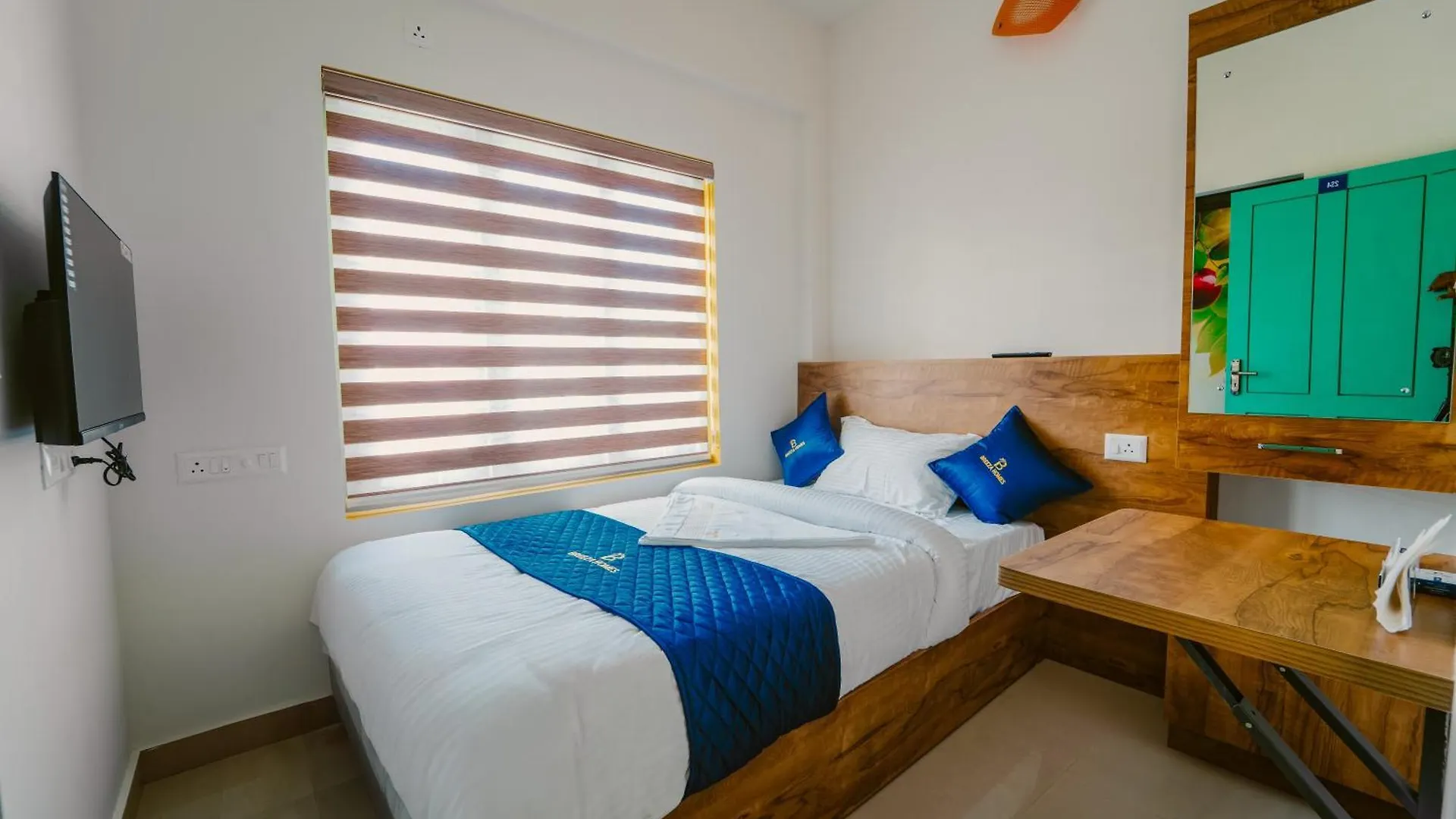 Breeza Homes, Technopark, Trivandrum Kazhakuttam 0*,
